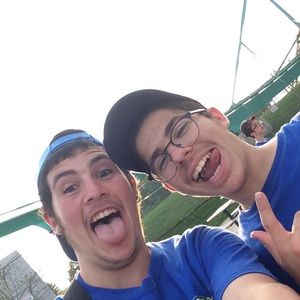 Meet your Posher, Schneur